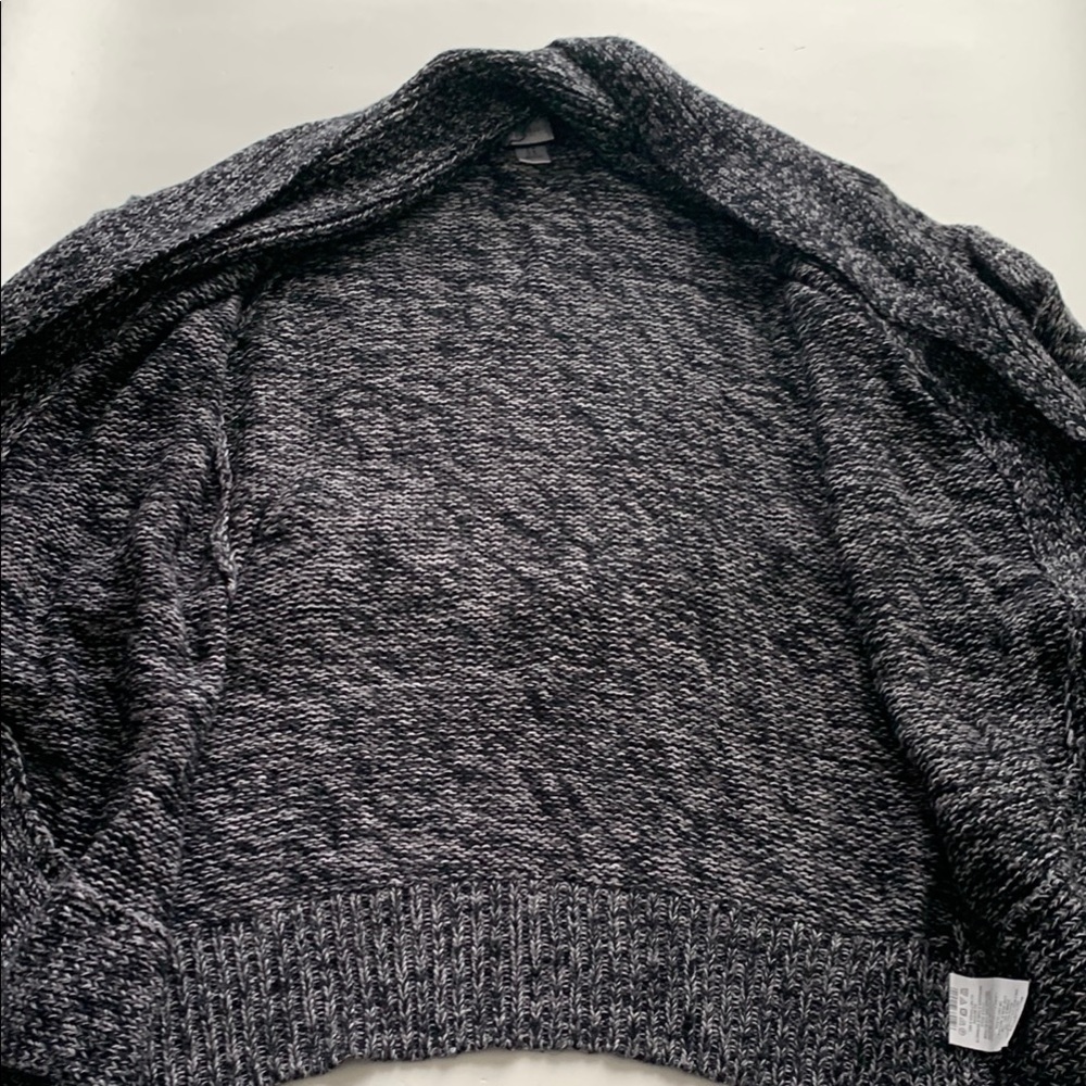 Motherhood Long Black Marble One Button Sweater Size M - Picture 5 of 7